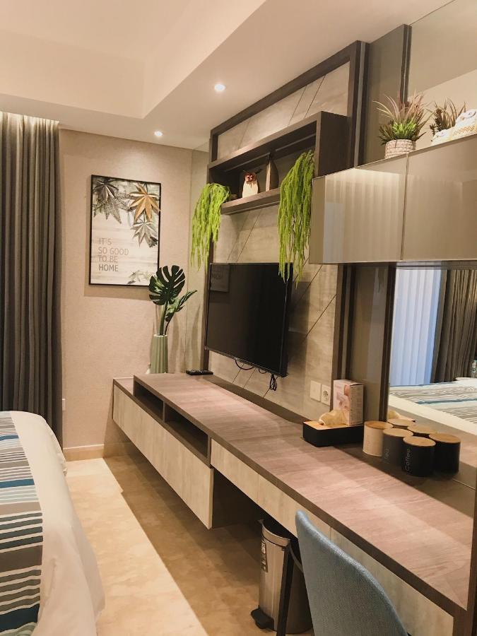 Gold Coast Pik Sea View Apartments By Longesuites Jakarta Exterior photo