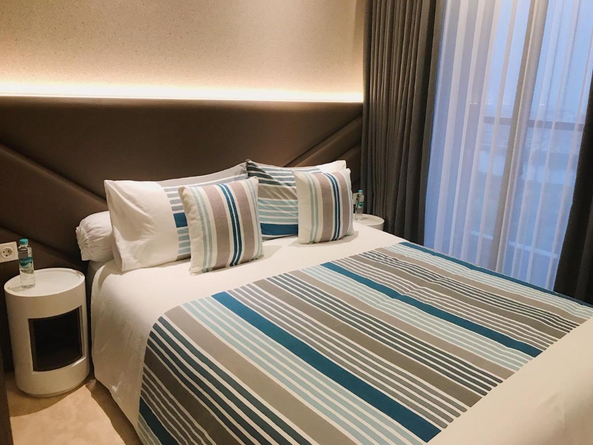 Gold Coast Pik Sea View Apartments By Longesuites Jakarta Exterior photo
